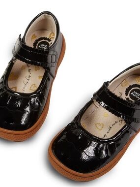 Livie and Luca Ruche Black Patent Mary Jane Sz 11